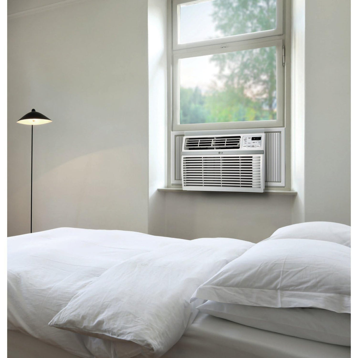 18,000 BTU White Window Air Conditioner A864