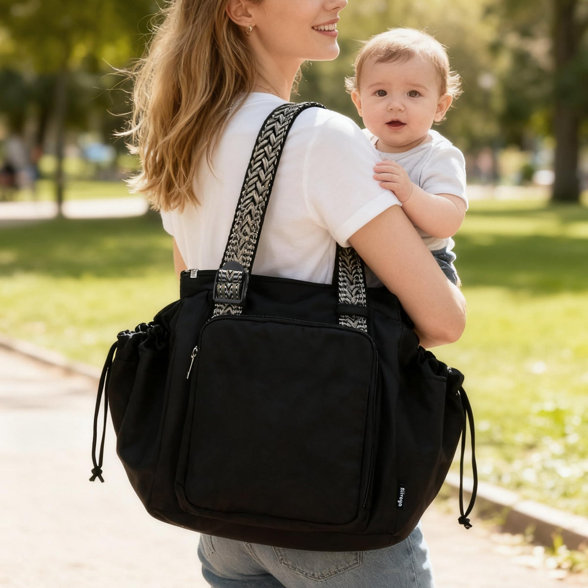 Tote Bag with 16 Pockets Y31518
