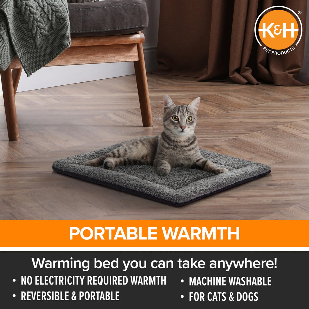 Self-Warming Cat Bed Pad Small 21 X 17 Gray Black M8378